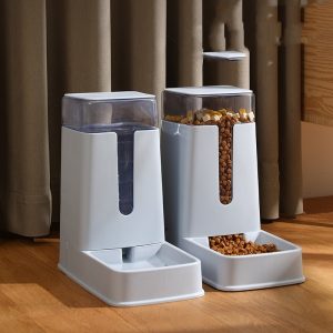 06c72b24-a5c2-4a2e-be29-737022d43f58.jpg Pet Food and Water Dispenser for Dogs and Cats
